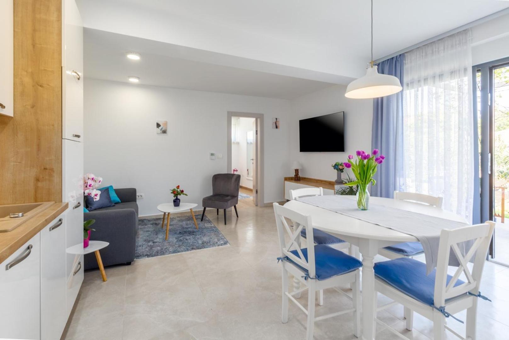 דירות פונטנה Riva Garden Exclusive מראה חיצוני תמונה