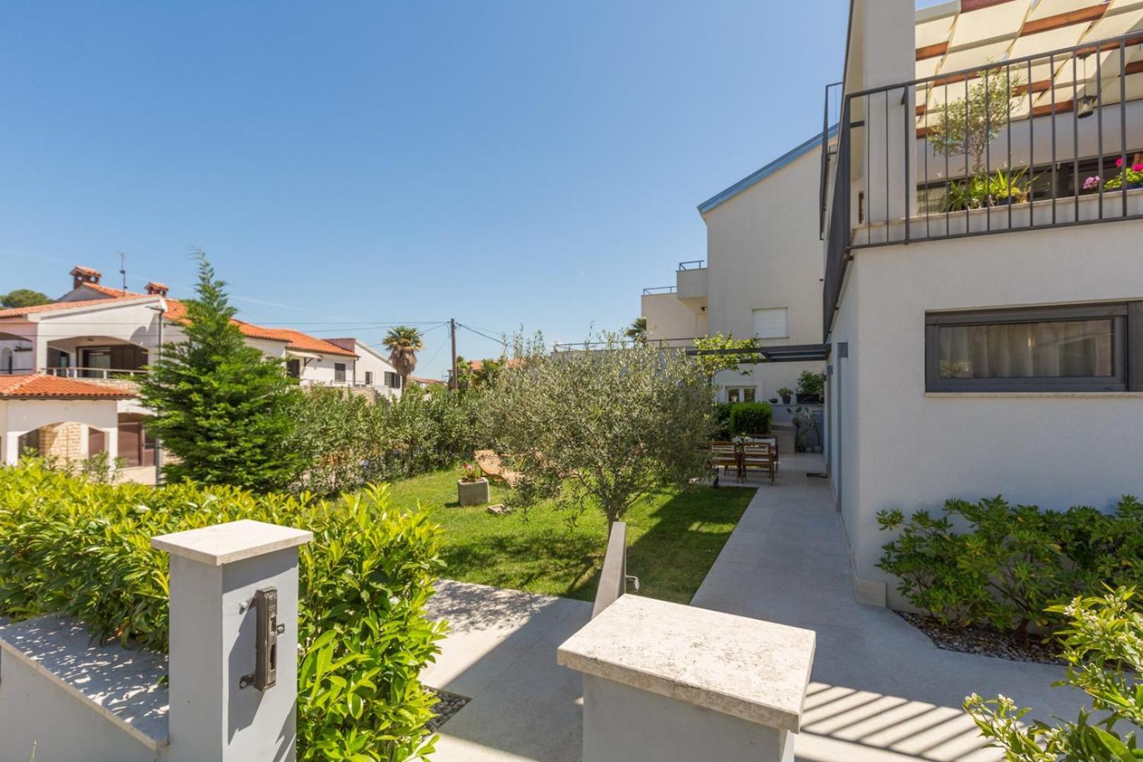 דירות פונטנה Riva Garden Exclusive מראה חיצוני תמונה